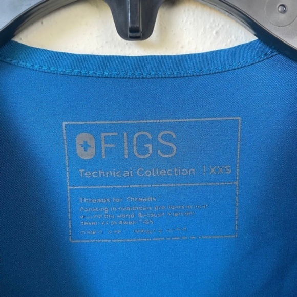 Figs Slim Catarina One-Pocket‎ Scrub Top Alps blue - Picture 4 of 7